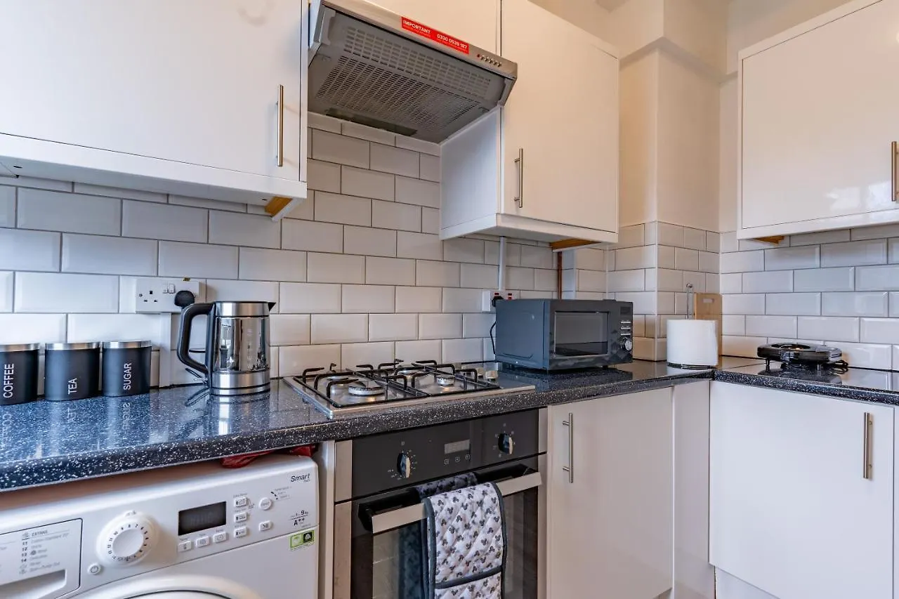 Bright 1 Bed Flat Near London Bridge Apartment